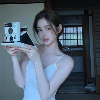 铜月亮